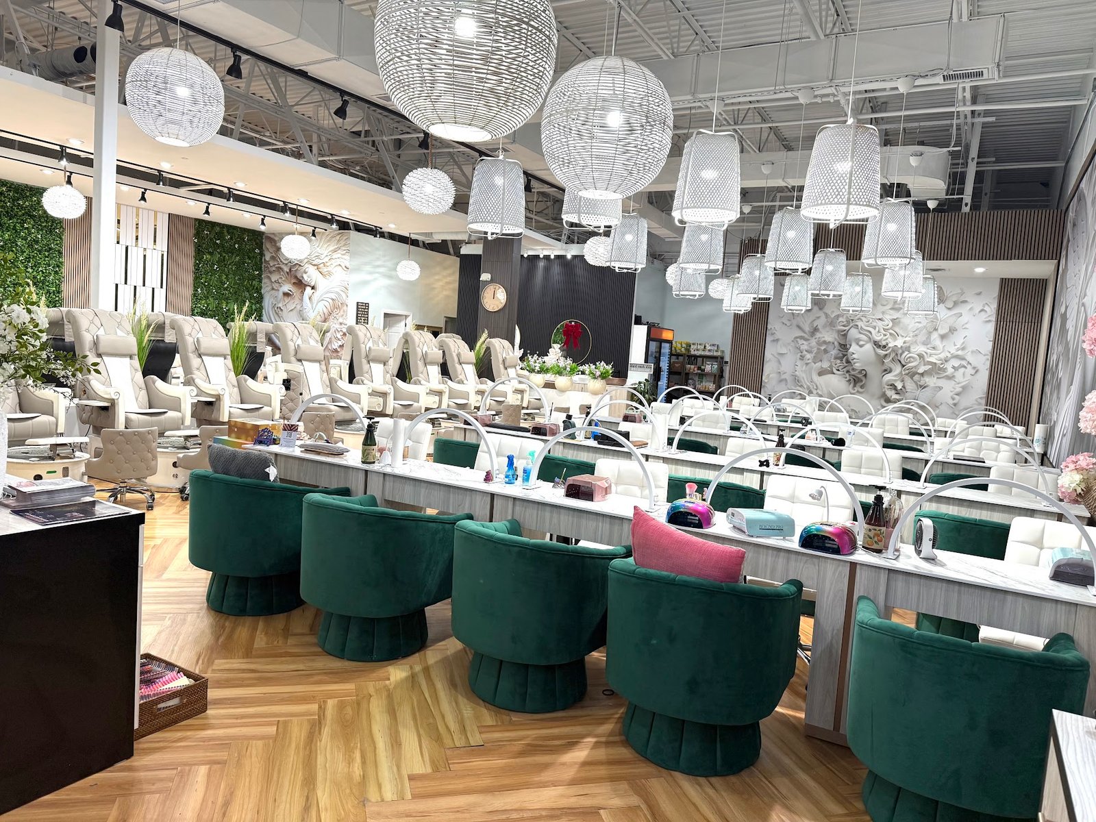 Martini Nail Bar Cary
